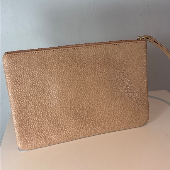 Oroton blush Leather Eve medium pouch Wristlet and Card Holder - Picture 7 of 14